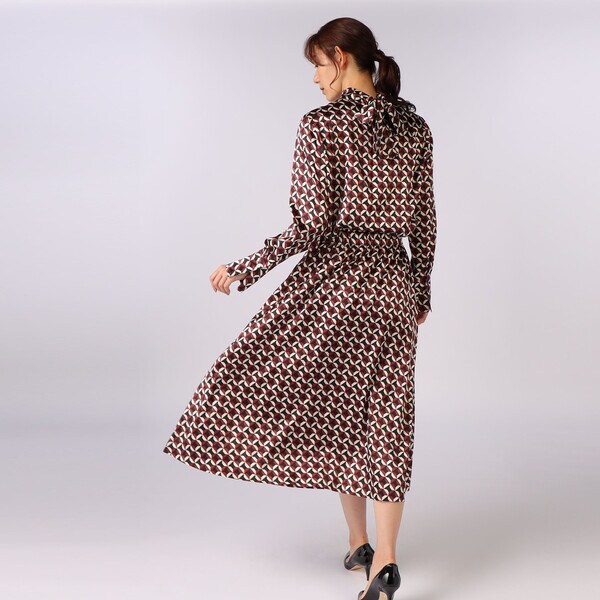 スキャパ/ジオメトリックビンダブラウス