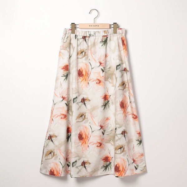 新品、未使用。scapa のビンダフラワーサテンスカート SCAPA