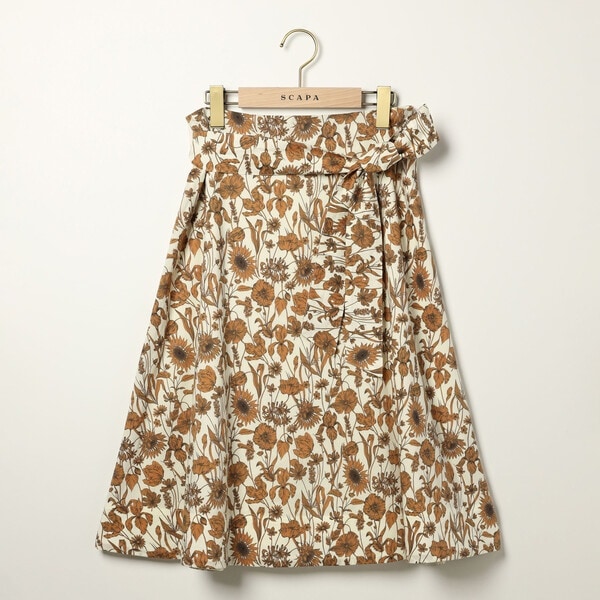 スキャパ（SCAPA）/Ｌｉｂｅｒｔｙ　Ｐｒｉｎｔモノフラワースカート
