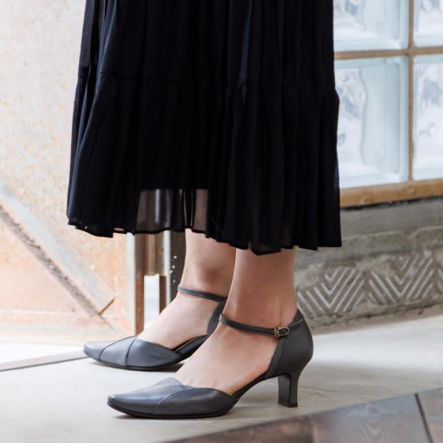 極美品❤️HIMIKO/ヒミコ カットワークセパレートパンプス 撥水加工( 23) 極美品❤️HIMIKO/ヒミコ カットワークセパレートパンプス 撥水加工