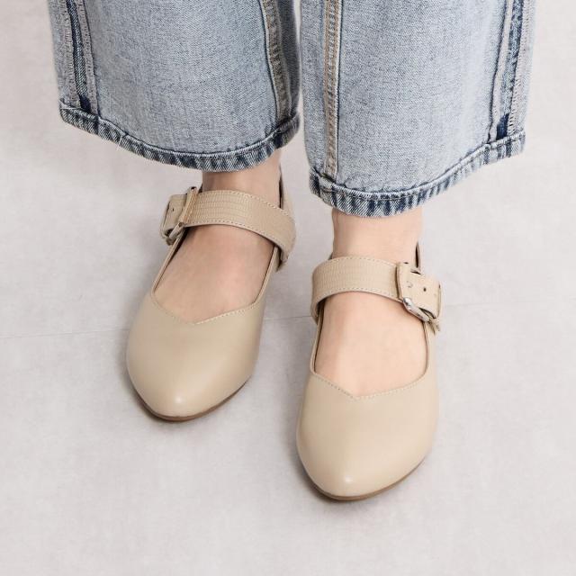 【GEN】卑弥呼・ヒミコ　ベルトデザインパンプス　23.5㎝ 卑弥呼 パンプス 「卑弥呼」2WAYベルトデザインパンプス/643311