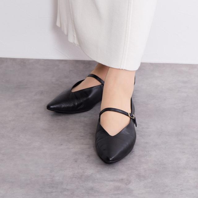 新品 未使用！卑弥呼 レザー ストラップシューズ 本革 メリージェーン 黒