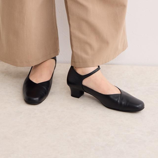 HIMIKO（HIMIKO）/履きやすさを追求[快適ウォークパンプス]【撥水】3．5cmヒールストラップパンプス/605001