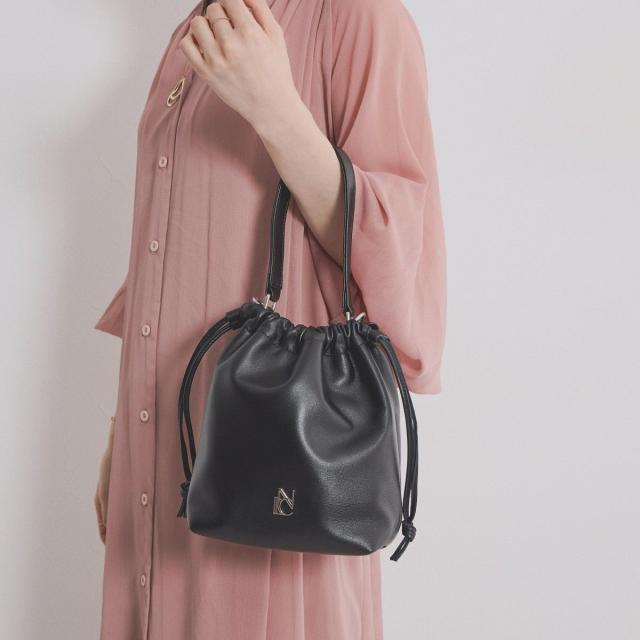 HIMIKO（HIMIKO）/2WAY仕様◇【NICAL】【本革】【卑弥呼25SS】巾着ショルダーバッグ/554182 HIMIKO（HIMIKO）/2WAY仕様◇【NICAL】【本革】【卑弥呼25SS】巾着