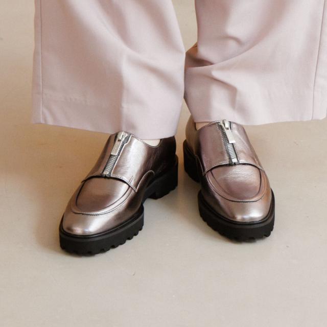 HIMIKO（HIMIKO）/適度な厚底でスタイルアップ【卑弥呼25AW】トラック