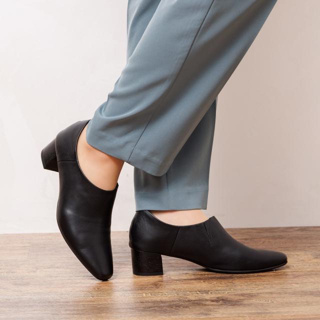 【NEW】卑弥呼（himiko ）/【撥水】【卑弥呼26SS】ペイズリーヒールソフトバブーシュ/663103