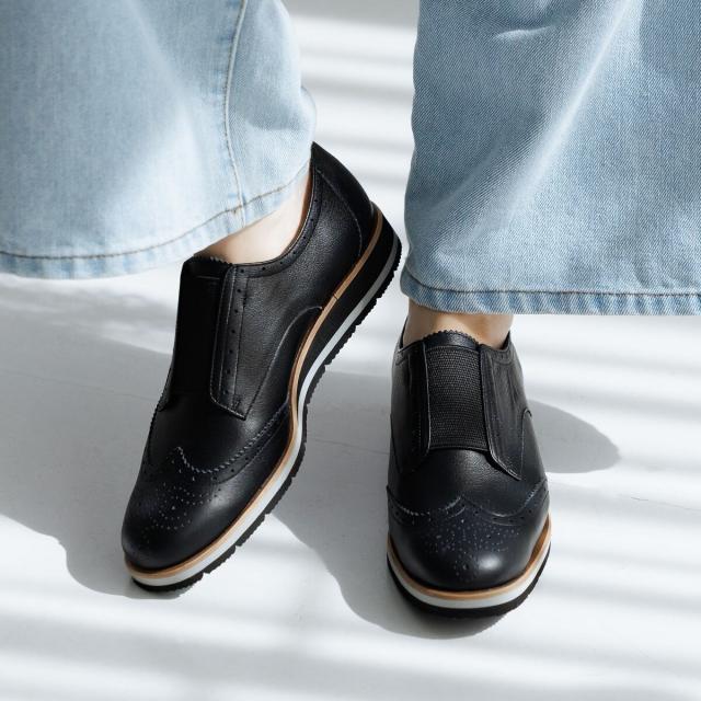 HIMIKO（HIMIKO）/軽やかに履ける、上品マニッシュ【日本製】【卑弥呼26SS】厚底メダリオンシューズ/661107
