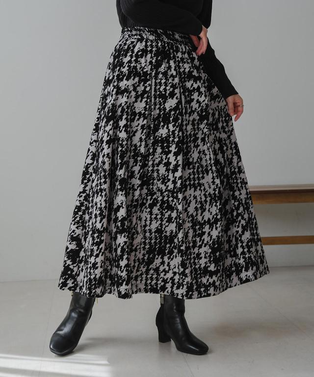 ブージュルード（Bou Jeloud）/変形千鳥柄フロッキースカート