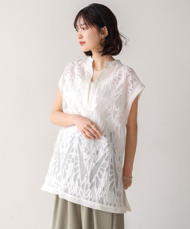 ブージュルード（Bou Jeloud）/Vネックレースプルオーバーの通販はau