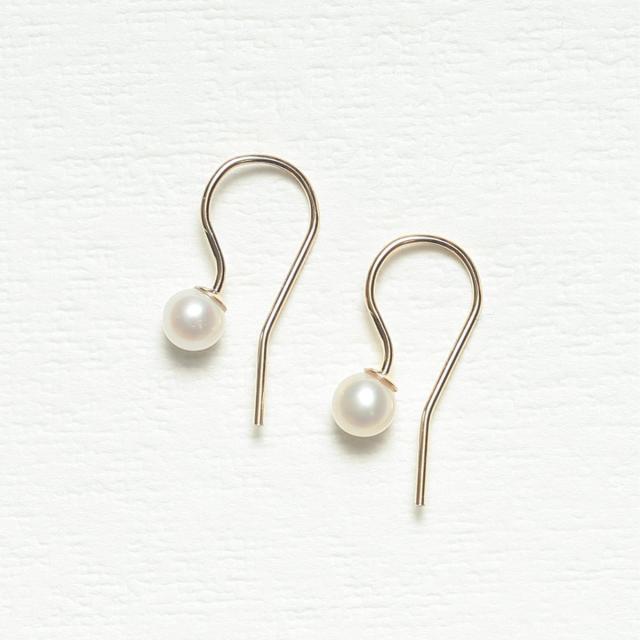 ノワール ド プーペ（NOIR DE POUPEE）/K14GFパール1粒フック