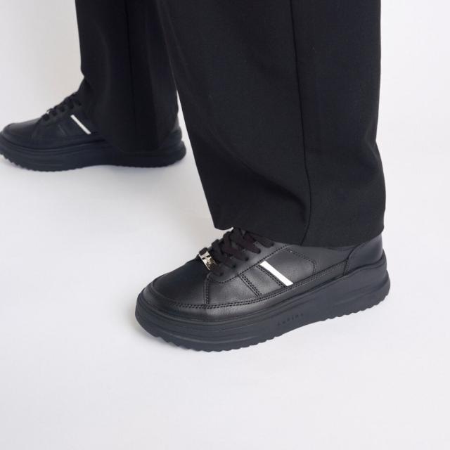 ルシーダ（Lucida）/【25秋冬新色】軽量厚底スニーカー/Rotanevの通販