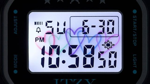 ジーショック（G−SHOCK）/ITZY コラボレーションモデル【国内正規品】GMD−S5610IT−1JRの通販は