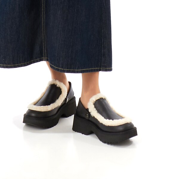 UGG（UGG）/UGG/アグ/Esmee Leather Clog/エスミー レザー クロッグ