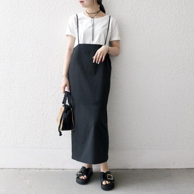 手書き風ロゴがポップで可愛い♪【CHANEL】CCロゴ シュシュ