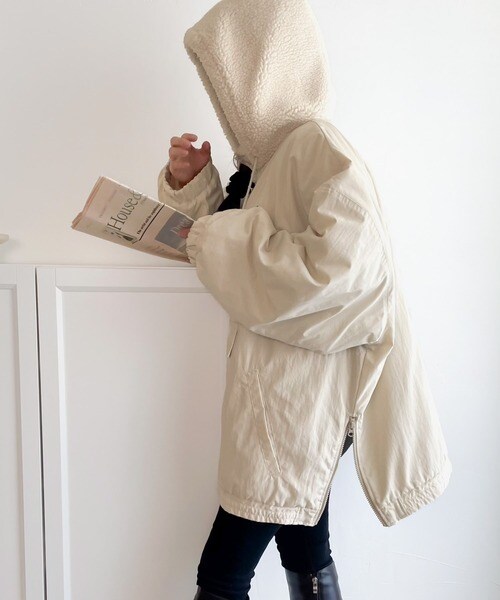 クラシカルエルフ（Classical Elf）/《Javaジャバコラボ》フード付 ボア切替え中綿裏キルティングサイドスリット ビッグPO