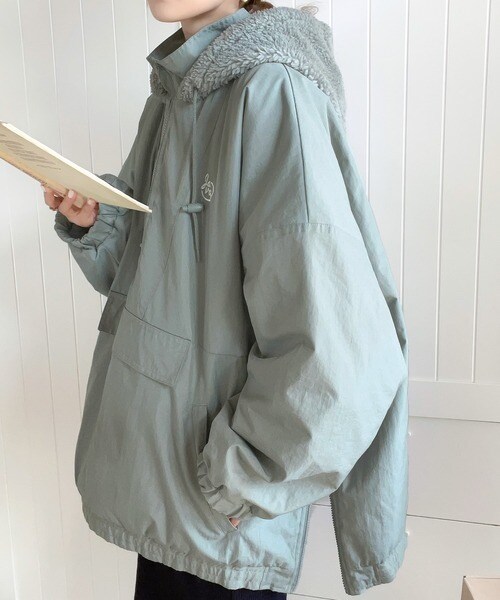 クラシカルエルフ（Classical Elf）/《Javaジャバコラボ》フード付 ボア切替え中綿裏キルティングサイドスリット ビッグPO