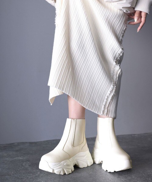 クラシカルエルフ（Classical Elf）/《JAVAジャバコラボ》足元からお洒落を楽しむ！厚底ソールサイドゴアショートブーツ