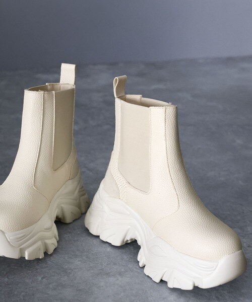 クラシカルエルフ（Classical Elf）/《JAVAジャバコラボ》足元からお洒落を楽しむ！厚底ソールサイドゴアショートブーツ