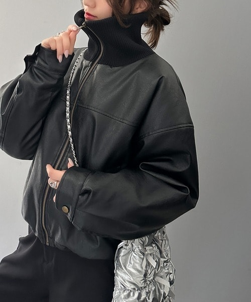 クラシカルエルフ（Classical Elf）/《Javaジャバコラボ》洗練された大人スタイル。ショート丈リブタートルフェイクレザージャケット