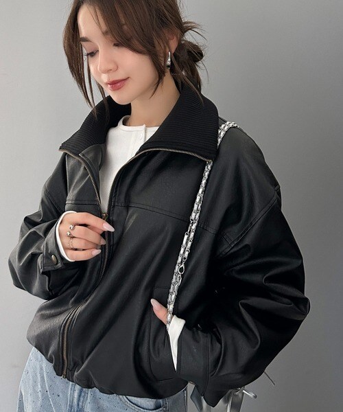 クラシカルエルフ（Classical Elf）/《Javaジャバコラボ》洗練された大人スタイル。ショート丈リブタートルフェイクレザージャケット