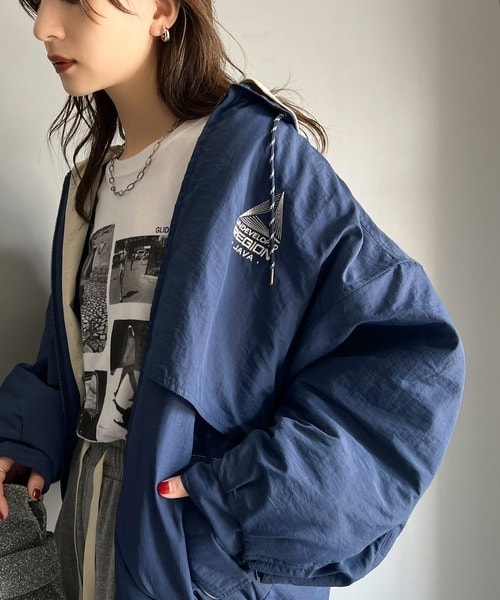 クラシカルエルフ（Classical Elf）/《Javaジャバコラボ》こだわり配色でスポーツMIXコーデが叶う。胸刺繍×襟配色ブルゾン