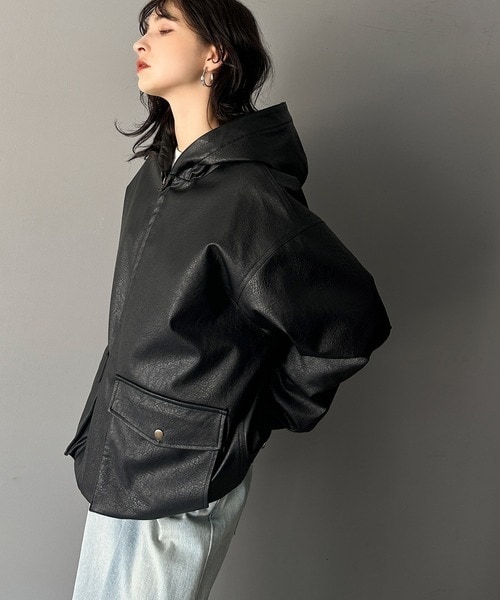 クラシカルエルフ（Classical Elf）/《Javaジャバコラボ》ヴィンテージ感が映える。フェイクレザーフーディーブルゾン