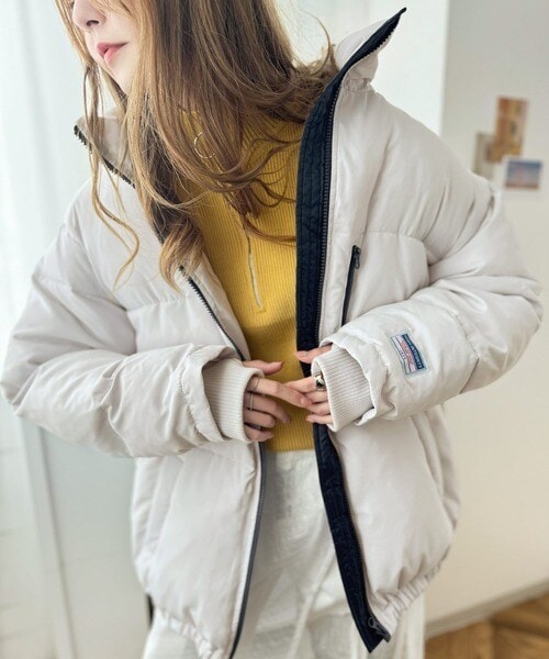 クラシカルエルフ（Classical Elf）/《JaVa ジャバコラボ》防寒とオシャレを両立。配色ジップ×フィンガーホール付き中綿ブルゾン