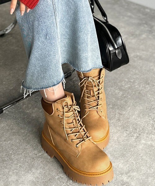 クラシカルエルフ（Classical Elf）/《JaVaジャバコラボ》ボリューム感でスタイルアップを叶える♪ヌバック調素材７ホール撥水加工ブーツ