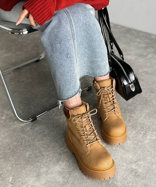 クラシカルエルフ（Classical Elf）/《JaVaジャバコラボ》ボリューム感でスタイルアップを叶える♪ヌバック調素材７ホール撥水加工ブーツ