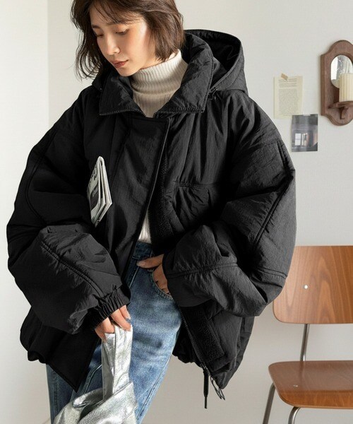 クラシカルエルフ（Classical Elf）/《JaVaジャバコラボ》ボリュームシルエット、今年の主役アウター。フード付き中綿モンスターブルゾン
