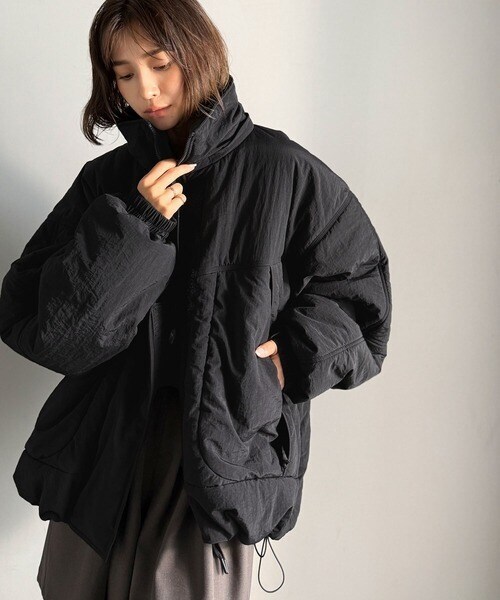 クラシカルエルフ（Classical Elf）/《JaVaジャバコラボ》ボリュームシルエット、今年の主役アウター。フード付き中綿モンスターブルゾン