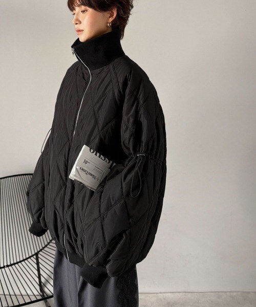 クラシカルエルフ（Classical Elf）/25AW新作《JaVaジャバコラボ》大人カジュアルの主役。ダブルキルティング袖ドロスト中綿ジャケット