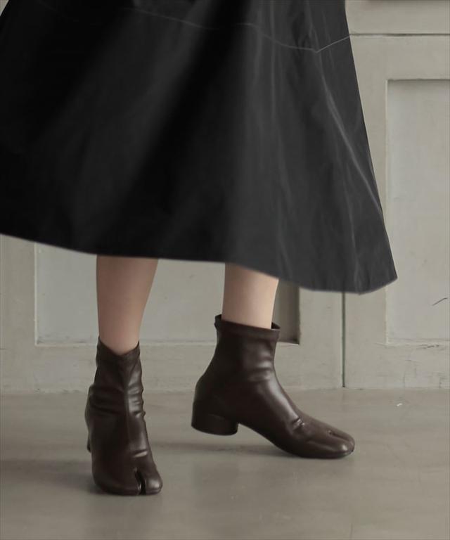 ドノバン(DONOBAN)/足袋ショートブーツの通販は ドノバン(DONOBAN)/足袋ショートブーツの通販は