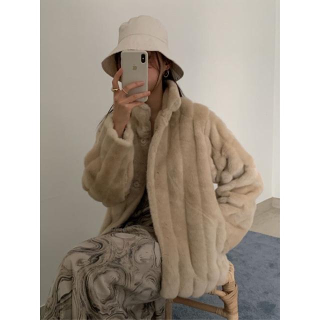 ジュエローブ（Jewelobe）/ワイドリブフェイクファーショートブルゾンの通販は