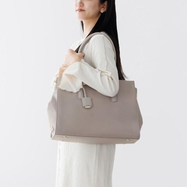 ジュエルナ ローズ（Jewelna Rose）/トートバッグ 13．3インチPC A4