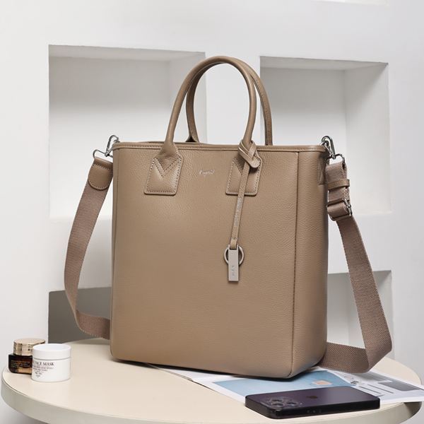 アングリッド（Ungrid）/牛革　ラージトートバッグ／A4収納可