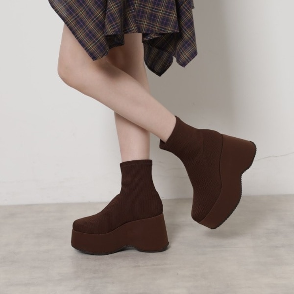 エスペランサ（ESPERANZA）/スタイルぐんっとアップ！厚底ニットショートブーツ_1