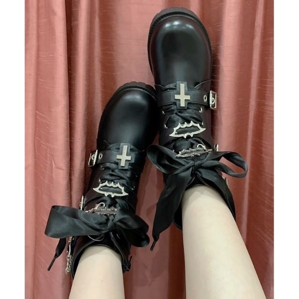 シーエス ティーアンドピー（cs T&P）/厚底×コウモリ×十字架スニーカー