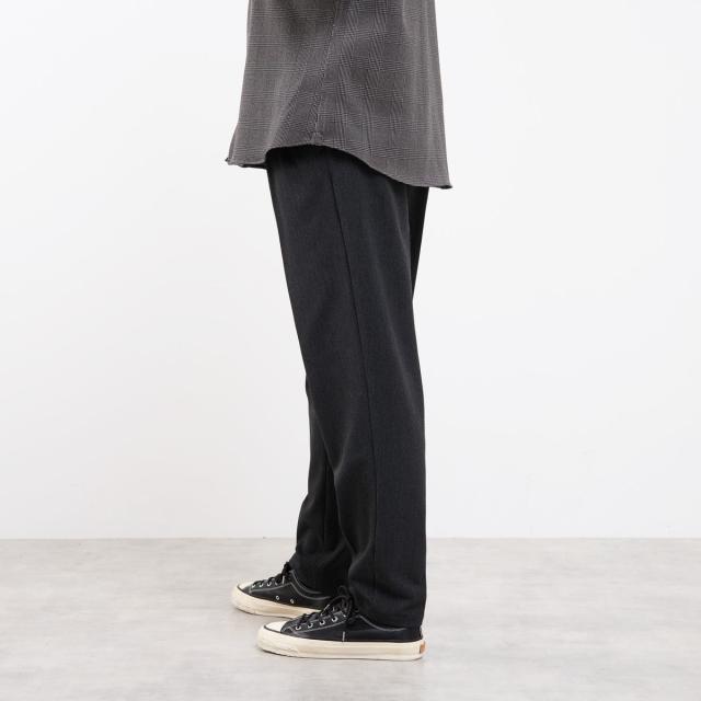 メンズメルローズ（MEN’S MELROSE）/《WEB限定》ハイストレッチツイルリラックステーパードパンツ