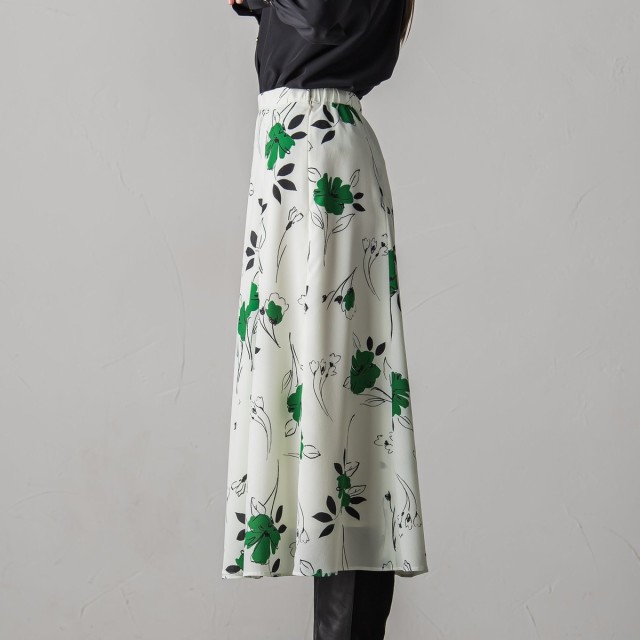 ロートレアモン デュクラス（LAUTREAMONT DE CLASSE） FLOWER PRINT SKIRT