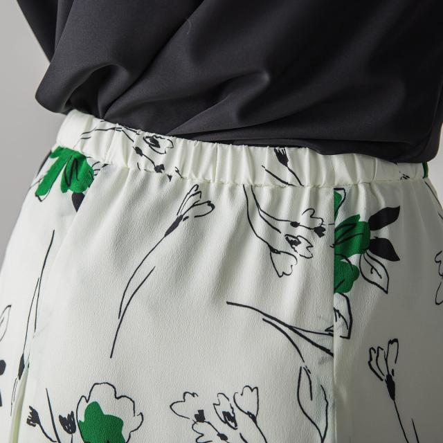 ロートレアモン デュクラス（LAUTREAMONT DE CLASSE）/FLOWER PRINT SKIRT ロートレアモン デュクラス（LAUTREAMONT DE CLASSE）/FLOWER PRINT SKIRT