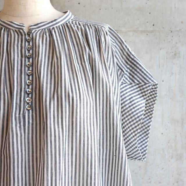 エトレリー（etre relie）/インドカディストライプブラウスの通販はau