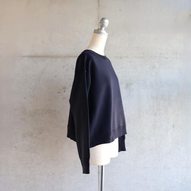 エトレリー（etre relie）/ポンチドッキングポリエステルニット エトレリー（etre relie）/ポンチドッキングポリエステルニット