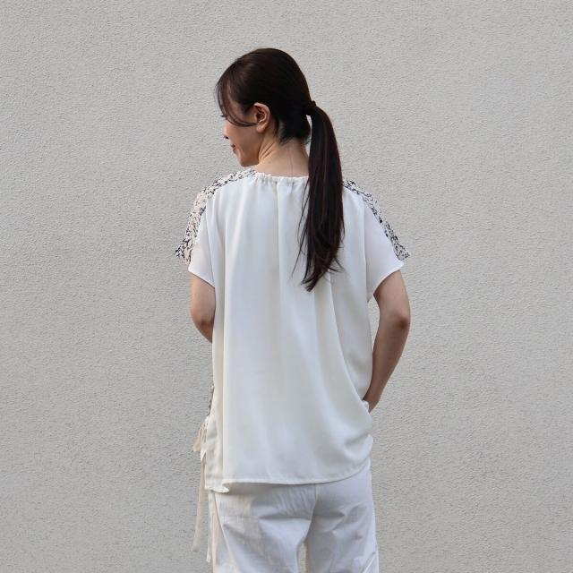 エトレリー（etre relie）/ダマスクプリント丸首ブラウス_4