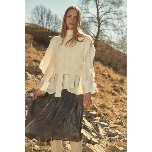 バックヤードファミリー（BACKYARD FAMILY）/バケット編みニット