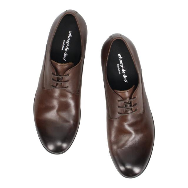 フープ ディ ドゥ（whoop−de−doo）/ドレープレザー プレーントゥ カジュアルシューズの通販は