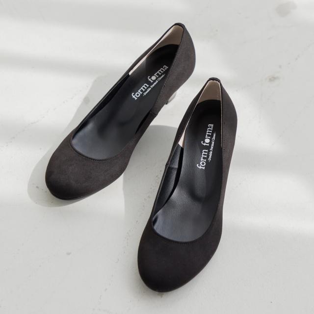 フォルムフォルマ（form forma）/《23cm》《ゼクシィ9月号掲載》ブラックパンプス/慶弔両用 /喪服/学校行事/夏/お受験