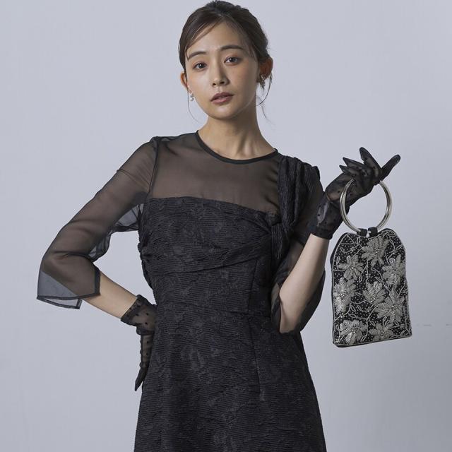 フォルムフォルマ（form forma）/華やか花柄ビーズ刺繍ハンドバッグ/結婚式/二次会/パーティー