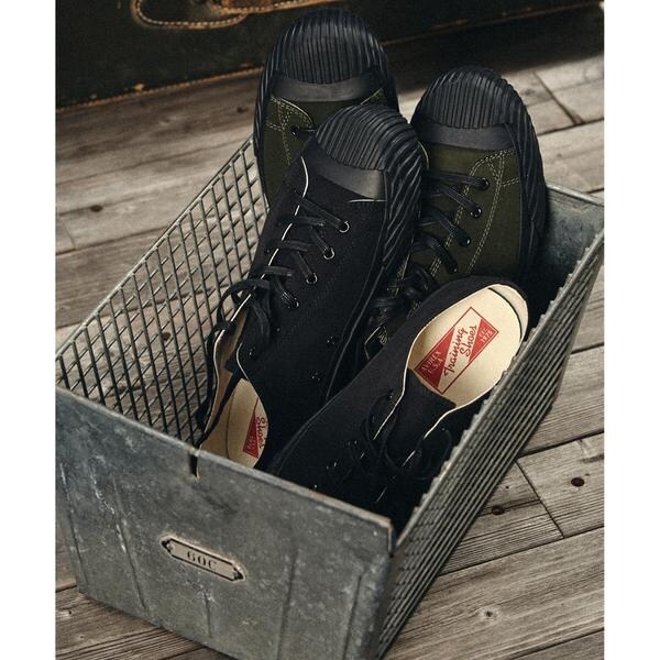 アヴィレックス（AVIREX）/《直営限定》ARMY TRAINING SHOES ／ アーミー トレーニング シューズ ／ AVI