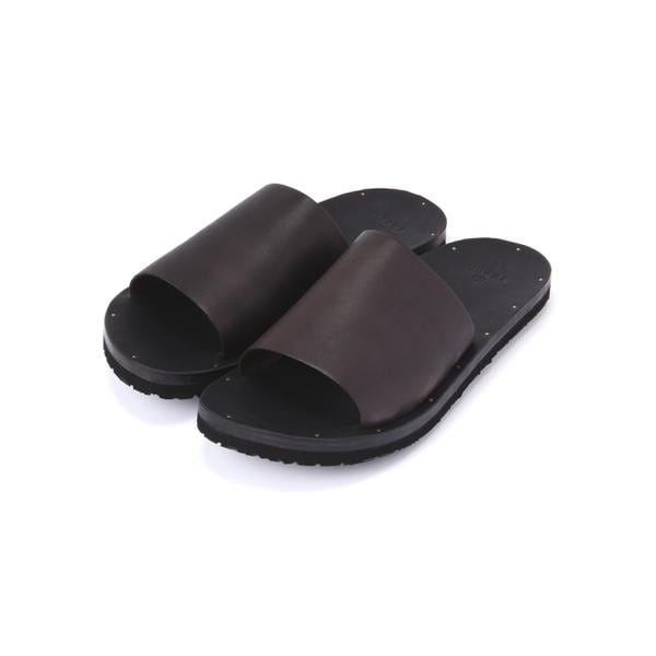 ショット（Schott）/ＬＥＡＴＨＥＲ　ＴＲＡＶＥＬ　ＳＡＮＤＡＬ